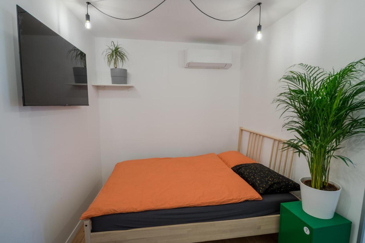 Pomodoro Rooms Загреб Екстер'єр фото